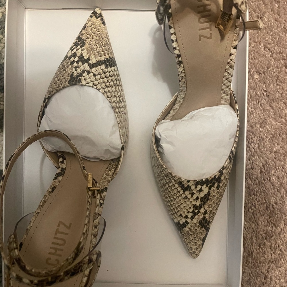 SCHUTZ Beige Snakeskin Pointed Toe Heels - Picture 2 of 3